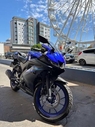YAMAHA YZF R15 
